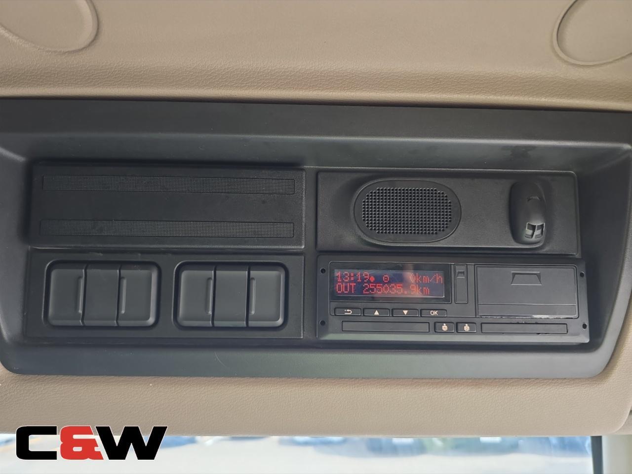 Vehicle image 38